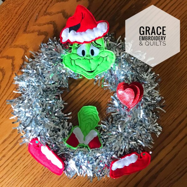 Smiling Green One wreath feltie, Holiday decoration, Wreath/Tree Decoration - Image 2