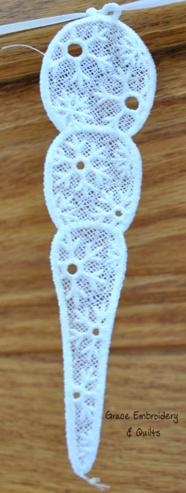 Lace Icicle Christmas Banner/Garland, Christmas/Winter/Holiday Garland - Image 6