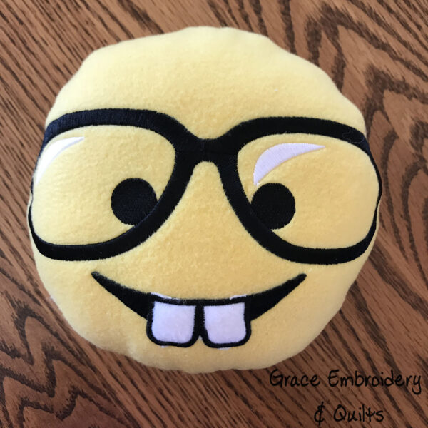 Emoji 7.5" pillows/Kiss/Cool/Nerd/Tongue Sticking Out/Laughing with Tears - Image 4