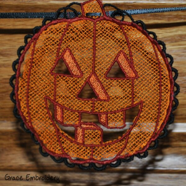 Lace Fall Pumpkin Banner