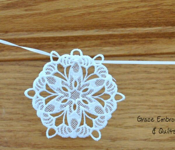 Snowflake Lace Banner/Garland, Christmas/Winter/Holiday Decoration
