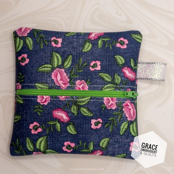 Flowered Zipper Bags, set of 2 - Image 3