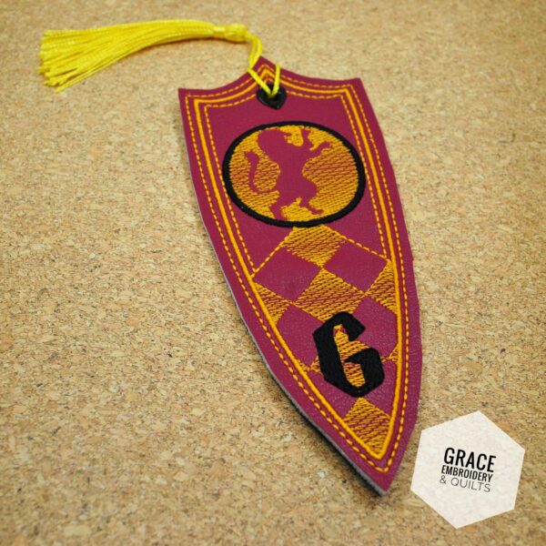 Lion Coat of Arms Crest bookmark - Image 2